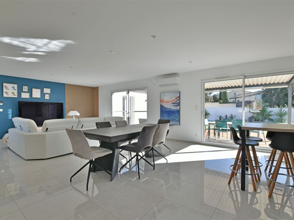 Villa in Nages-et-Solorgues, Gard - foto 4
