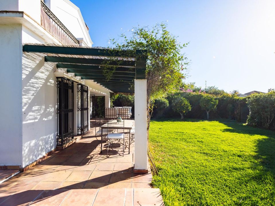 Villa i El Paraiso, Malaga - bilde 3