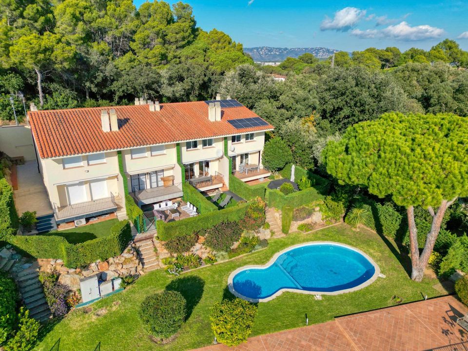 Rækkehus i Sant Feliu De Guixols, Gerona - foto 1
