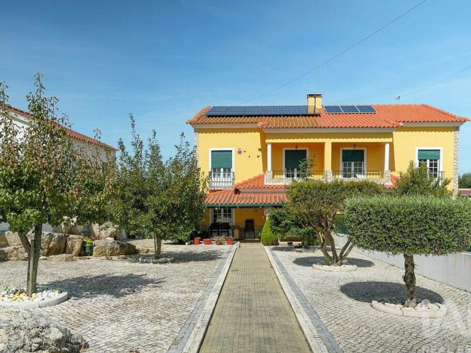 Rækkehus i Cadaval, Lisbon - foto 1