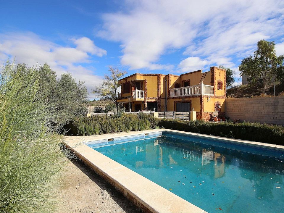 Villa i Monovar, Alicante - foto 1