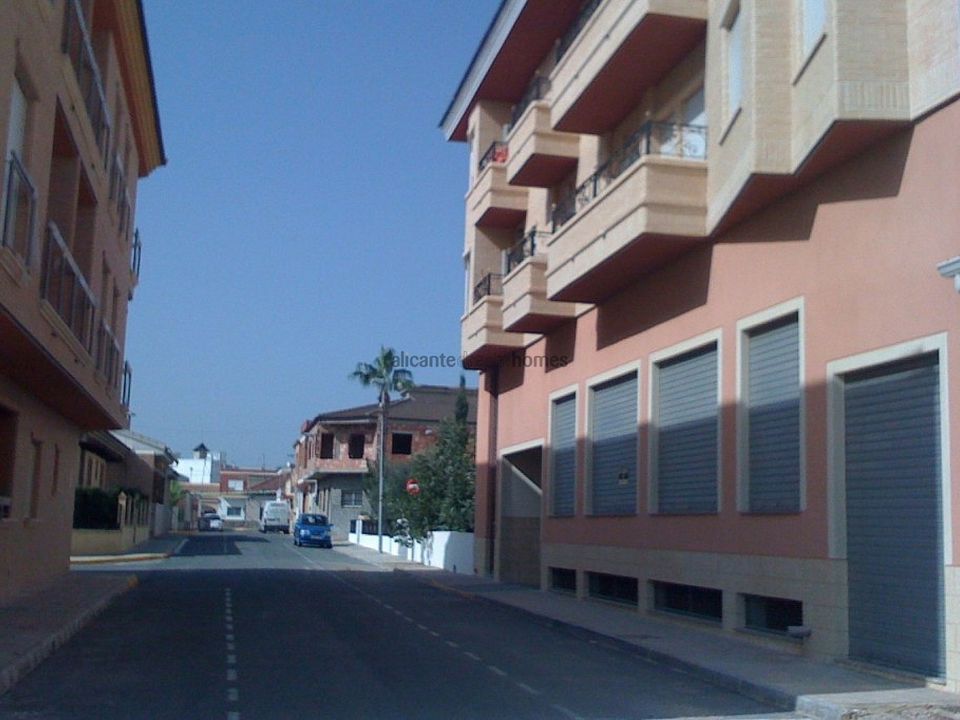 L'establiment comercial a Los Montesinos, Alicante - foto 2