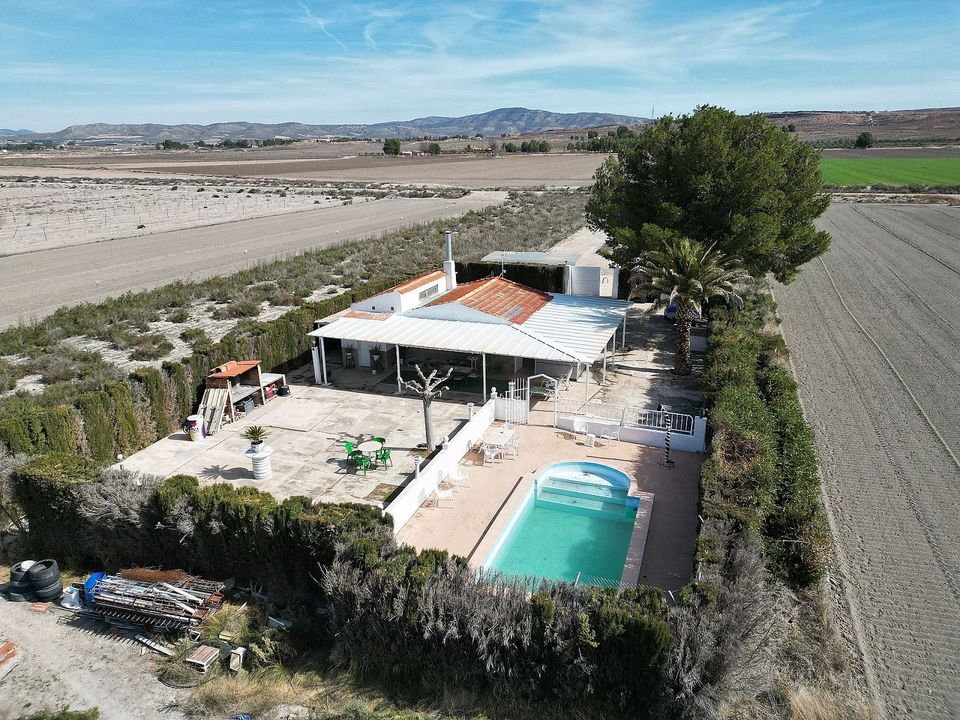 Villa a Villena, Alicante - foto 1