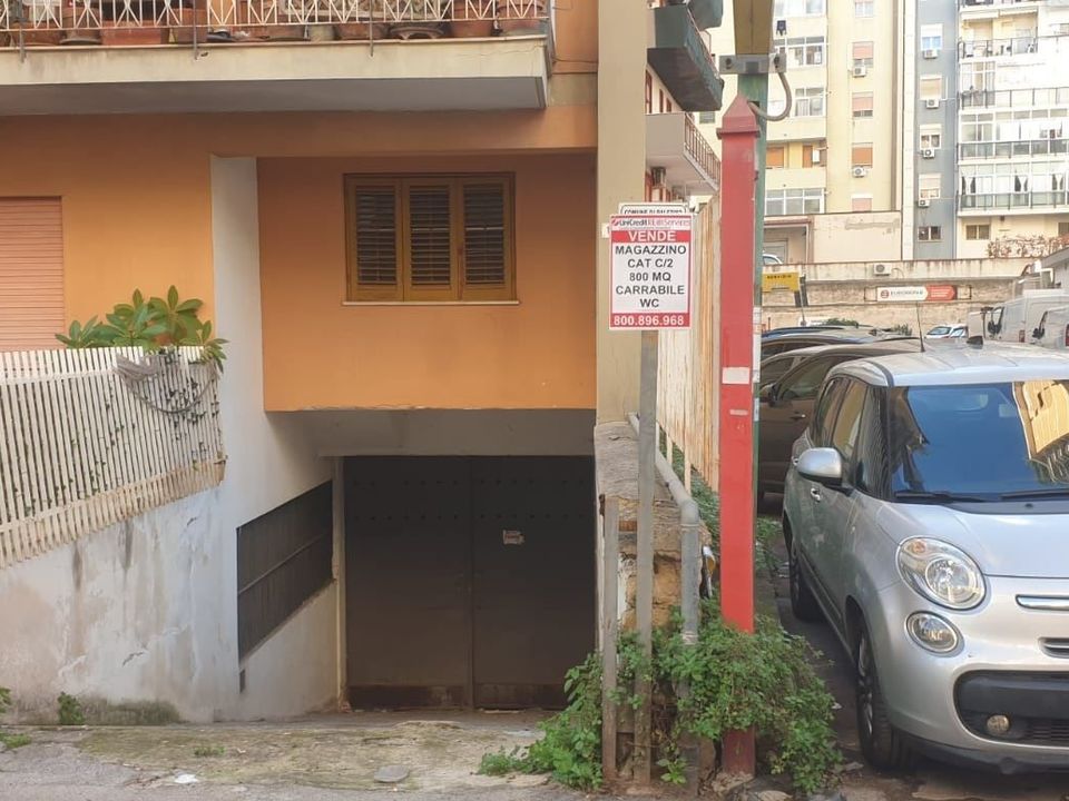 Erhvervsejendom i Palermo, Palermo - foto 1