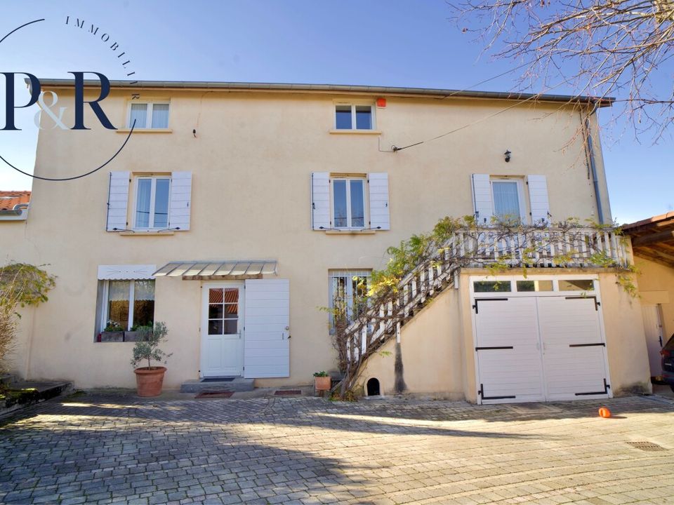 Villa i Craponne, Rhone - foto 1