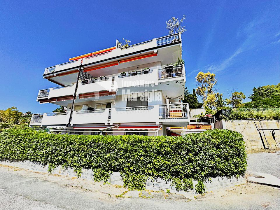 Lejlighed i Sanremo, Imperia - foto 1