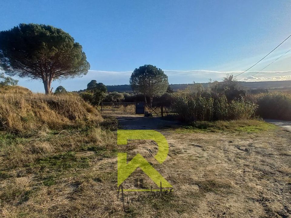 Helårsgrund i Montady, Herault - foto 1