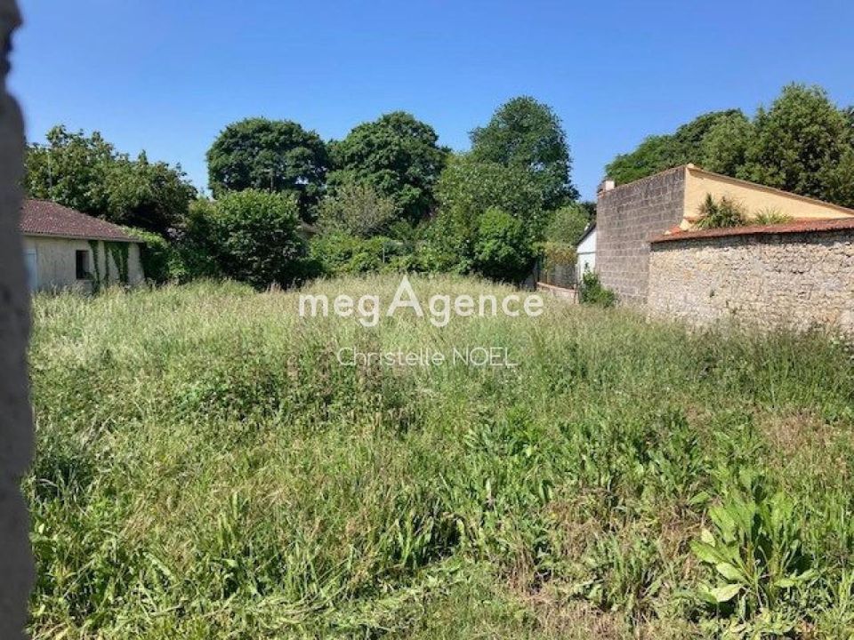 Helårsgrund i Lucon, Vendee - foto 1