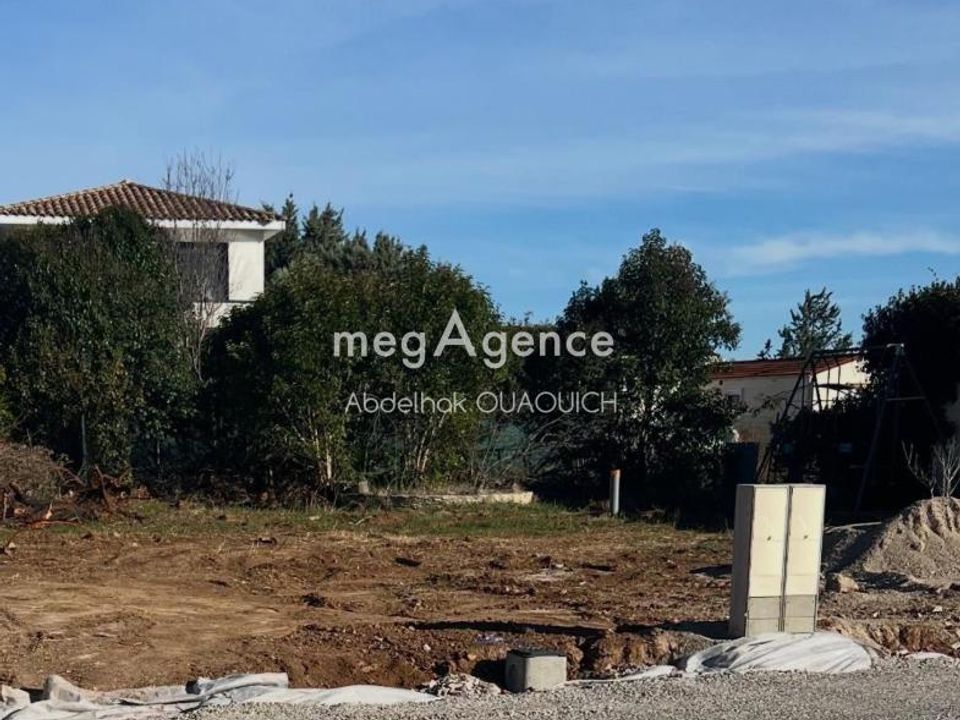 Helårsgrund i Aimargues, Gard - foto 1