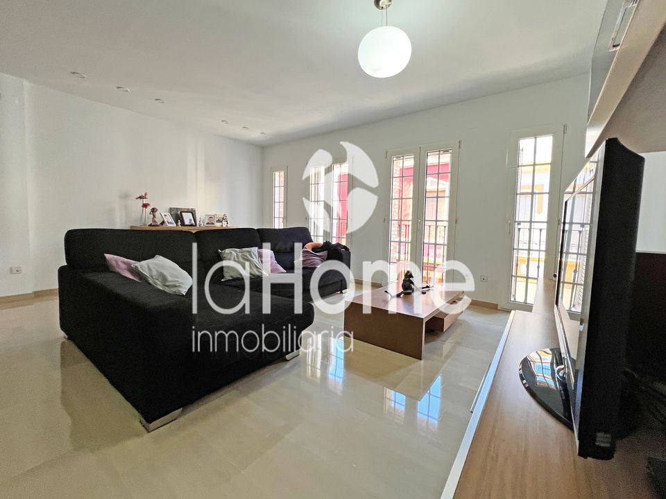 Landsbyhus i Riba-Roja De Turia, Valencia - foto 3
