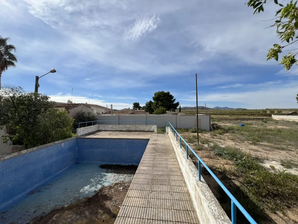 Helårsgrund i Pinoso, Alicante - foto 2