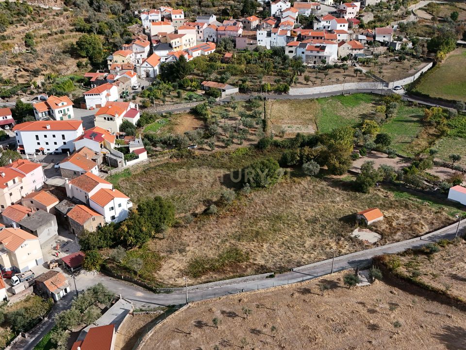 Helårsgrund i Aldeias e Mangualde da Serra, Guarda - foto 2