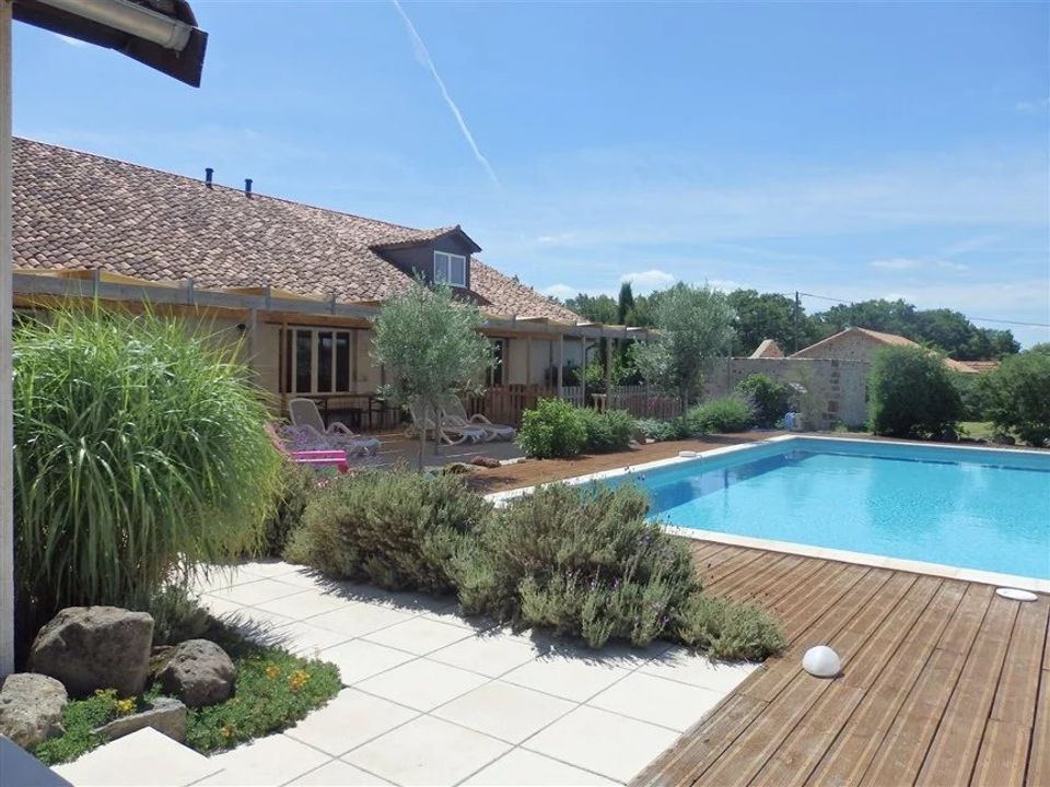 Villa i Montmorillon, Vienne - foto 1