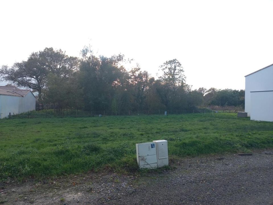 Helårsgrund i Sainte-Pazanne, Loire-Atlantique - foto 2