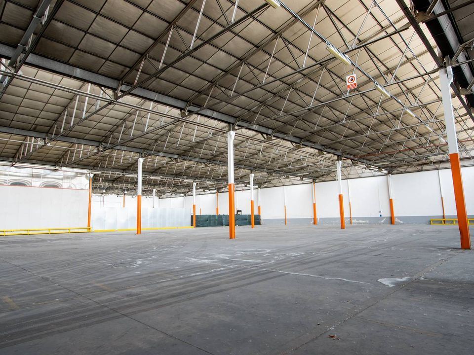 L'establiment comercial a Rivoli, Turin - foto 2