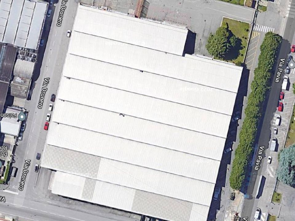 L'establiment comercial a Rivoli, Turin - foto 3