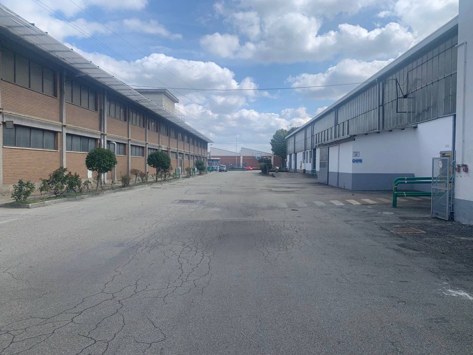 Erhvervsejendom i Rivoli, Turin - foto 4
