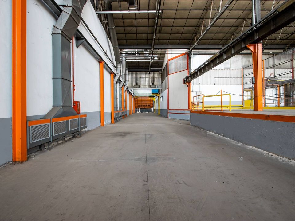 L'establiment comercial a Rivoli, Turin - foto 5