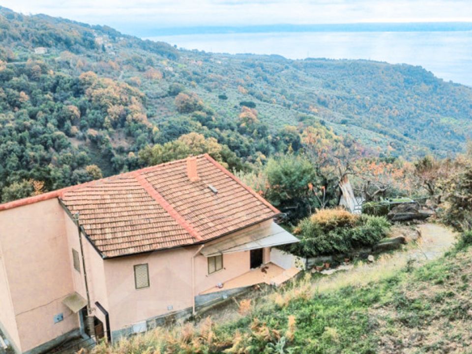 Villa em Falerna, Catanzaro - foto 1