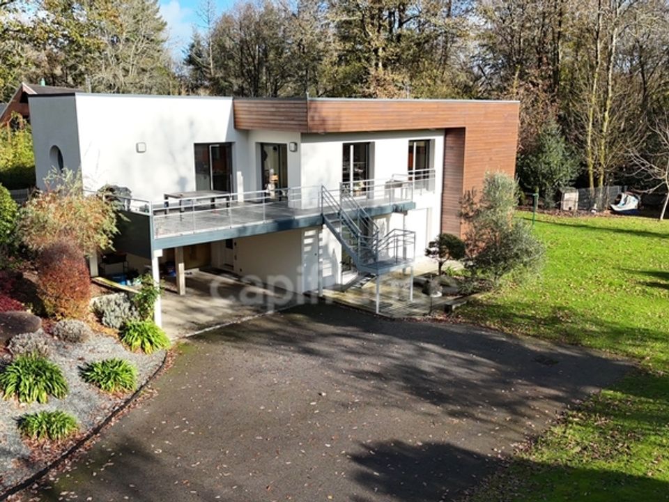 Villa en Carhaix-Plouguer, Finistere - foto 1