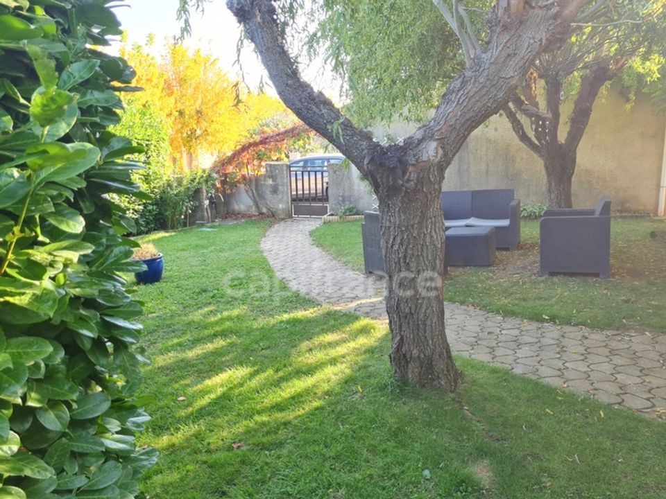 Villa i Volx, Alpes-de-Haute-Provence - foto 1