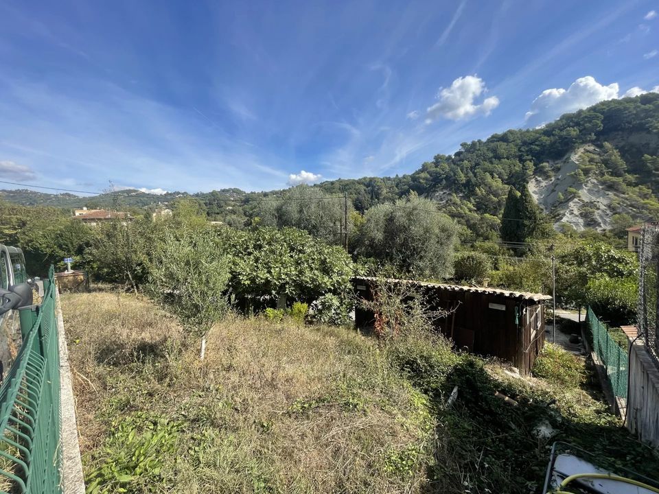 Garage in Contes, Alpes-Maritimes - photo 5