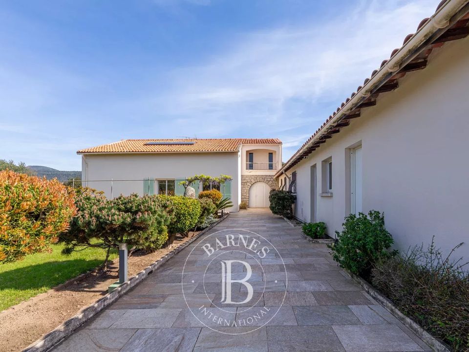 Villa i Sainte-Lucie de Porto-Vecchio, Corse-du-Sud - bilde 2