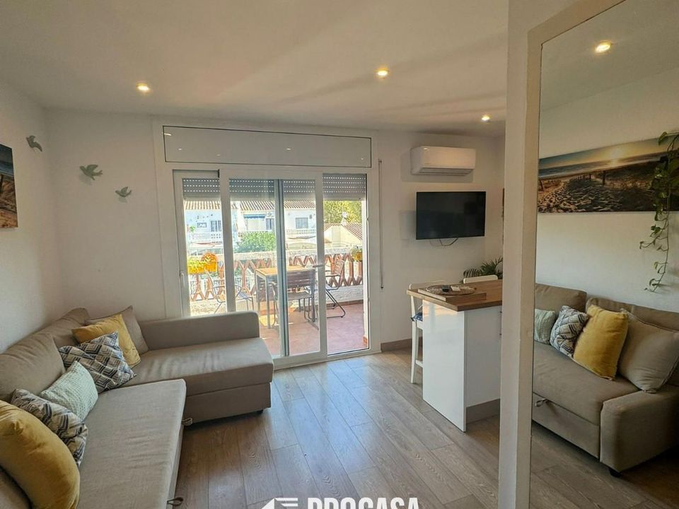 Lejlighed i Empuriabrava, Gerona - foto 3