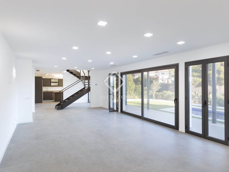 Villa i Cabrils, Barcelona - foto 3