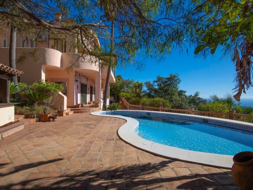 Villa i La Mairena, Malaga - foto 1