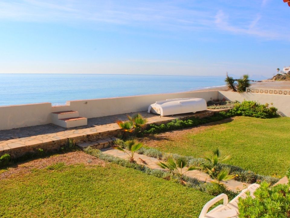 Villa i Estepona, Malaga - foto 1