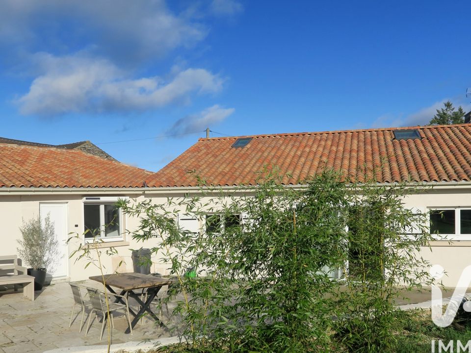 Villa i La Chapelle-Moulière, Vienne - foto 1