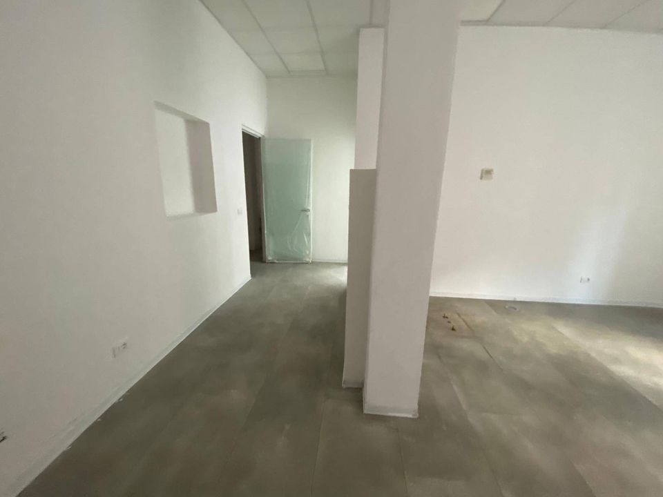 Erhvervsejendom i Pontedera, Pisa - foto 5