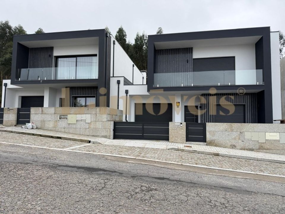 Villa i Codessos, Porto - foto 1