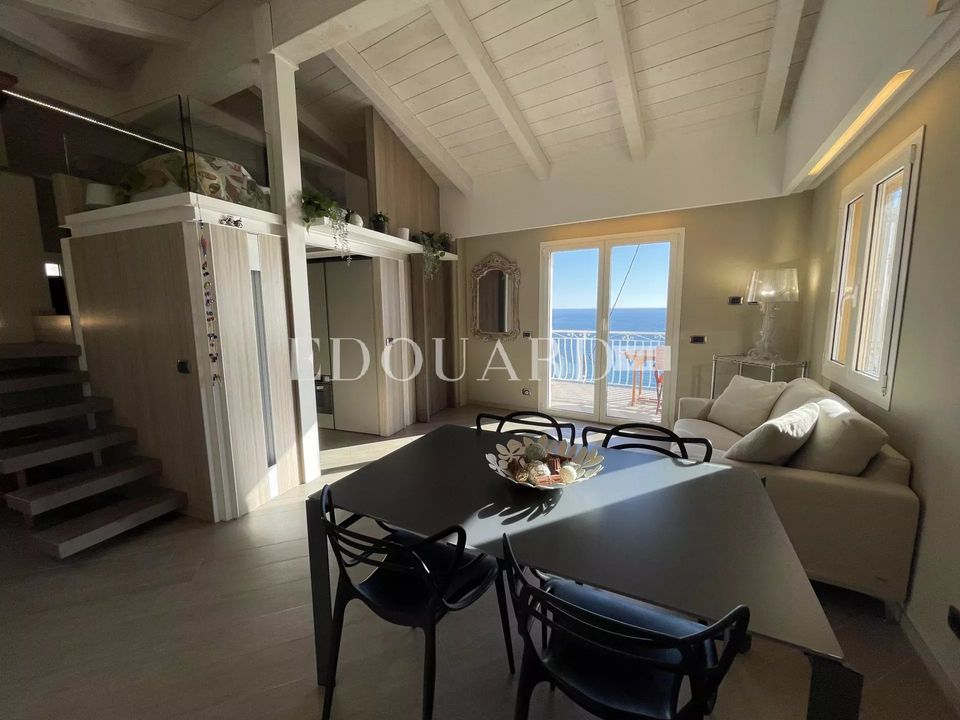 Lejlighed i Roquebrune-Cap-Martin, Alpes-Maritimes - foto 2