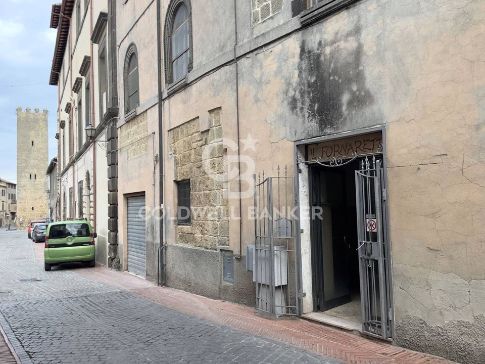 Erhvervsejendom i Tarquinia, Viterbo - foto 1