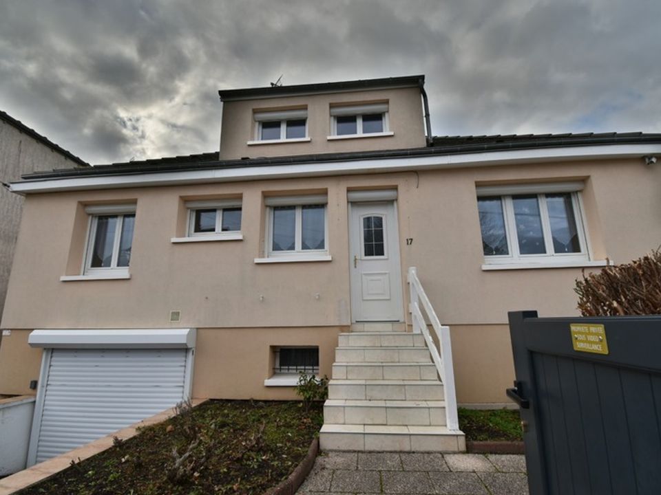 Villa en Chartres, Eure-et-Loir - foto 1
