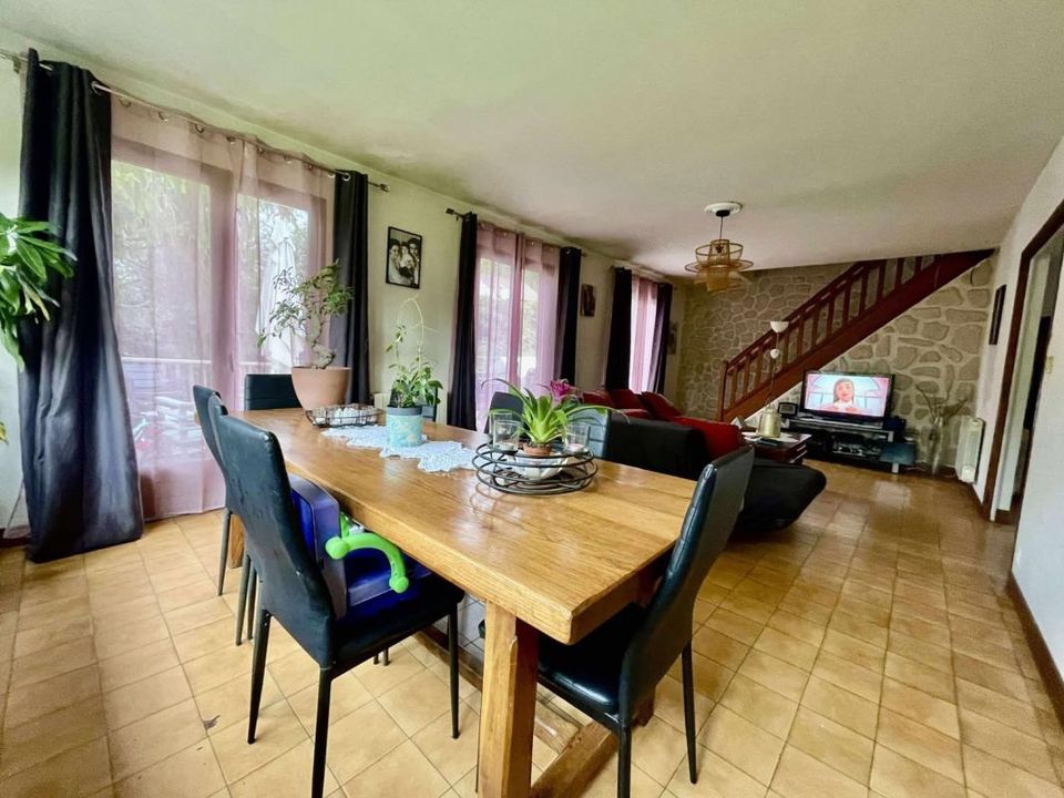 Villa in Etampes, Essonne - photo 4