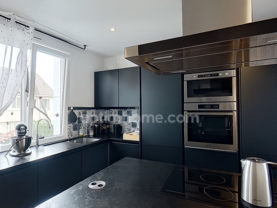 Bungalow i Chennevieres-sur-Marne, Val-de-Marne - foto 4
