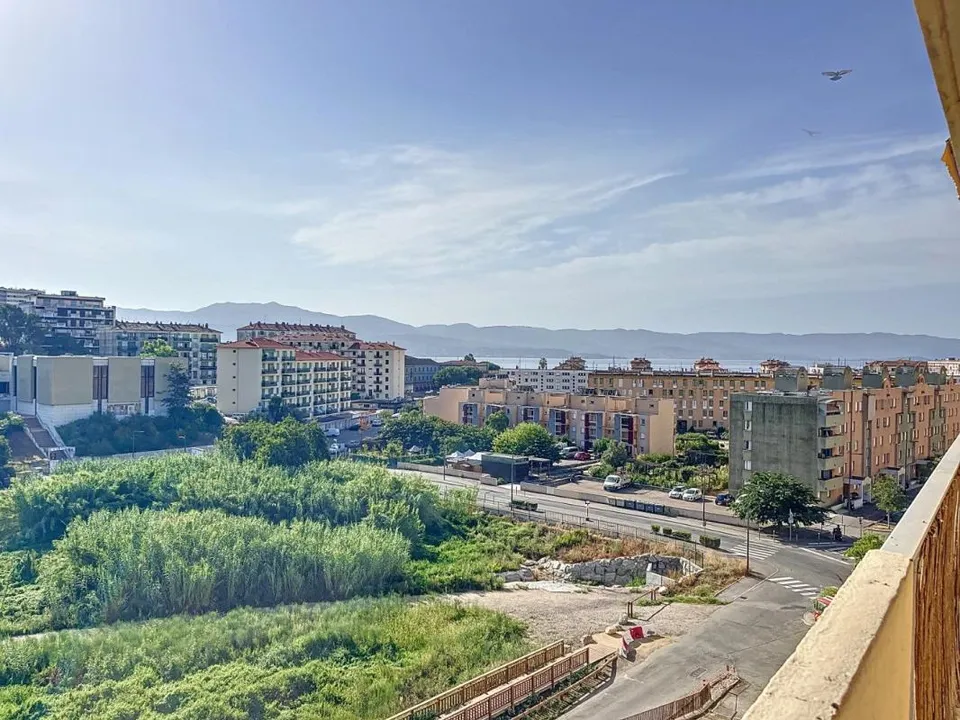 Lejlighed i Ajaccio, Corse-du-Sud - foto 1