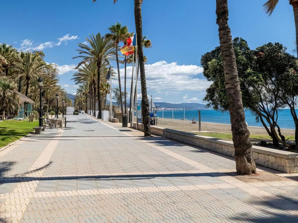 Erhvervsejendom i San Pedro de Alcantara, Malaga - foto 2