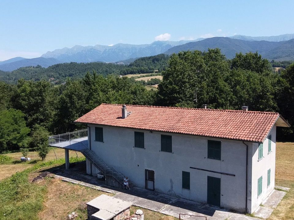 Villa i Licciana Nardi, Massa and Carrara - foto 1