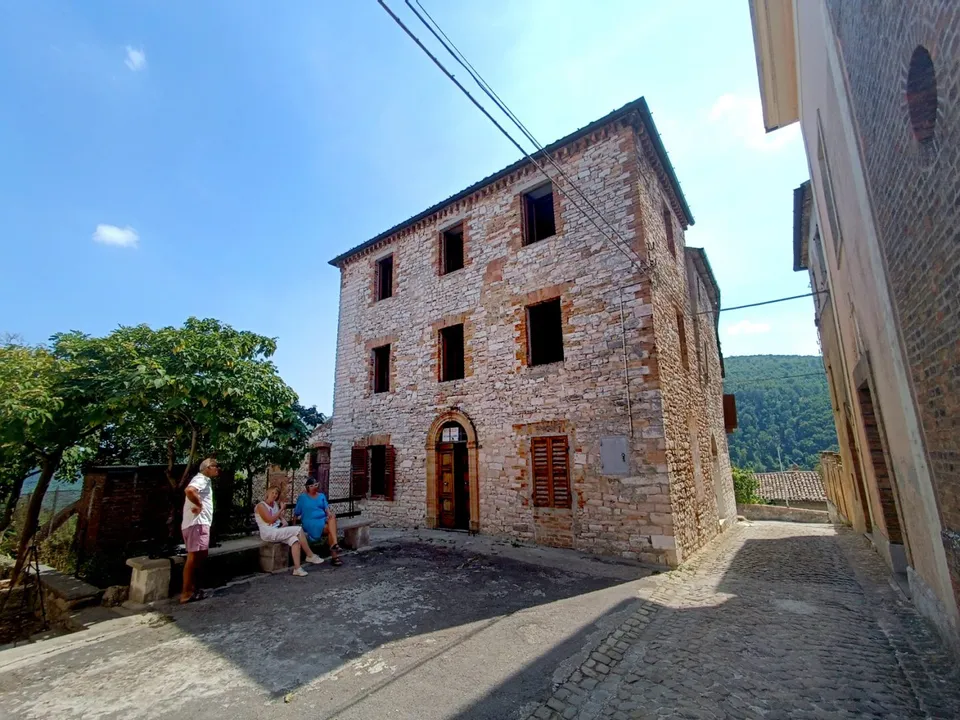 Villa i Arcevia, Ancona - foto 1