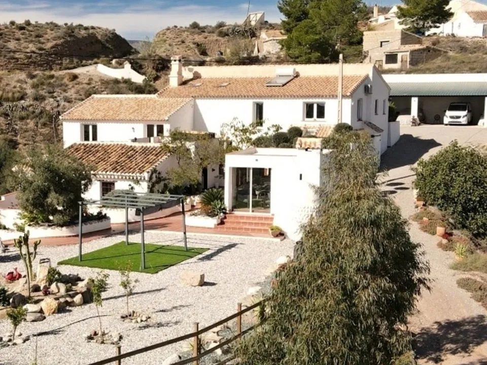 Landejendom i Oria, Almeria - foto 1