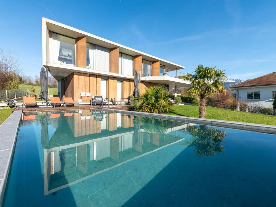 Villa in Annecy, Haute-Savoie - foto 1