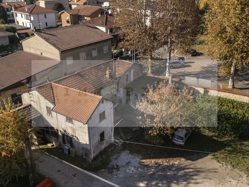 Villa i Giussano, Monza and Brianza - foto 1