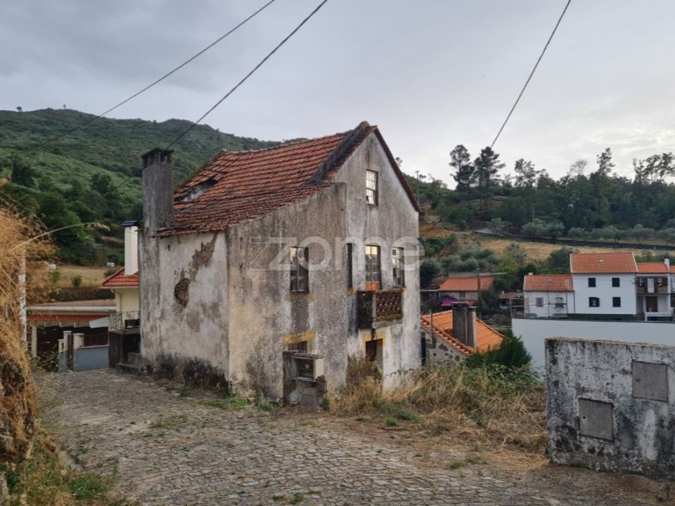 Villa i Aldeias e Mangualde da Serra, Guarda - foto 1
