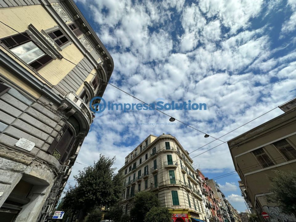 Erhvervsejendom i Naples, Naples - foto 2