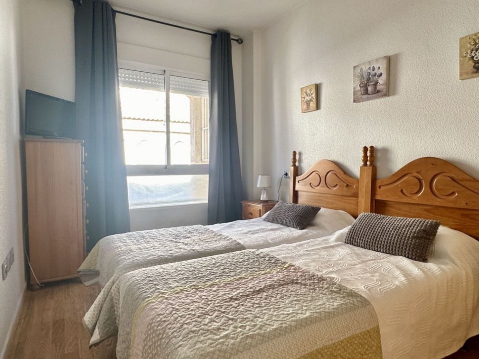 Lejlighed i Torrevieja, Alicante - foto 3