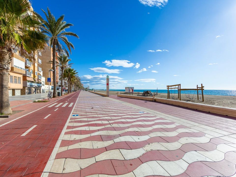 Lejlighed i Almeria, Almeria - foto 1